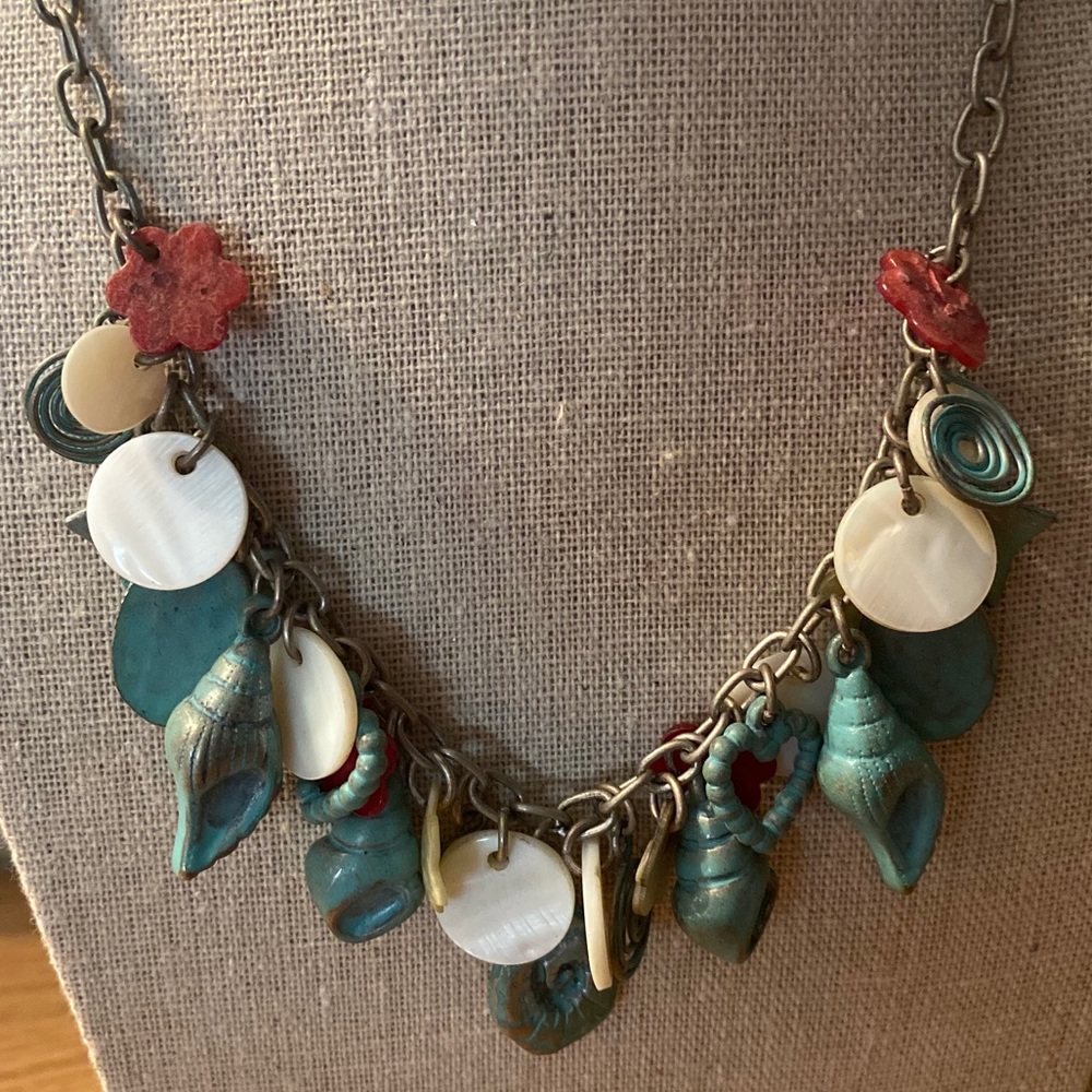 Beach Necklace - Picture 4 of 4